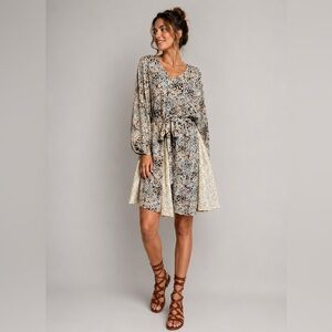 DAVI & DANI Long Sleeve Patterned Dress - Black, Cream, Tan